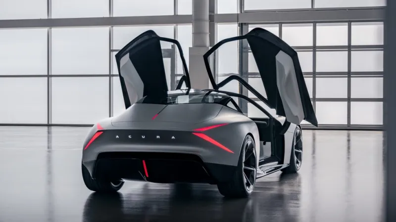 Nexera Vision с активным rear spoiler и технологией phantom lighting