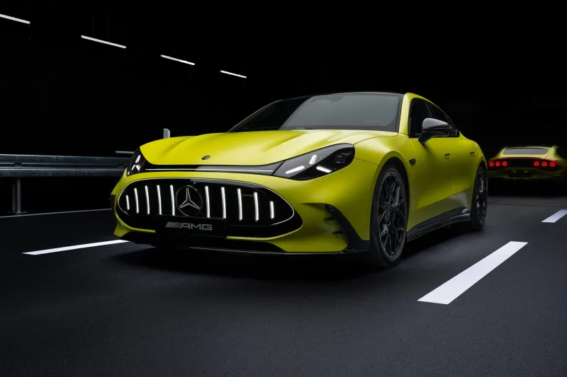 Рев V8 на электрическом AMG GT мощностью 1153 л.с.