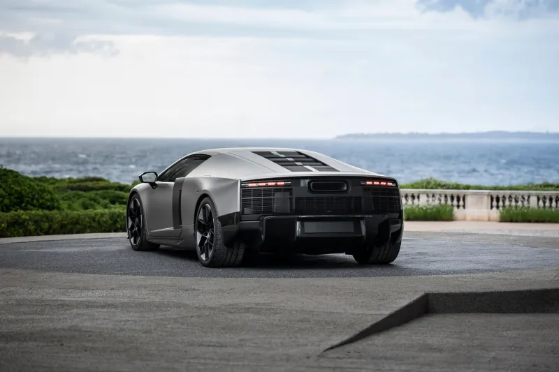 Audi Nuvolari Flex 987 л.с. – демонстрация возможностей