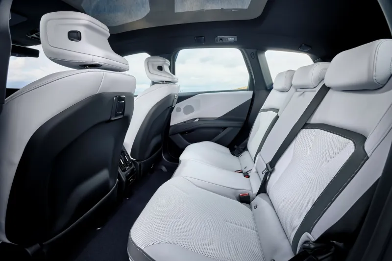 Пакет M Sport для iX3: что входит в опцию