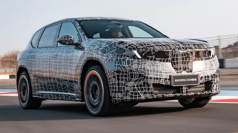 Дизайн передней решётки радиатора iX3 LWB