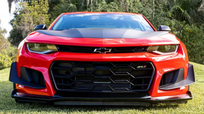 За 2 месяца на Camaro проехано 370 миль, доход позволил купить Mustang