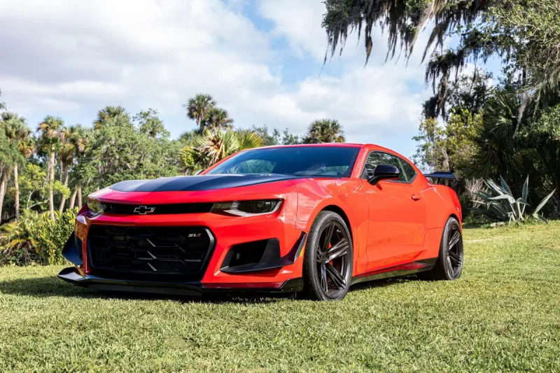 За два месяца и 370 миль на Camaro – доход на новый Mustang