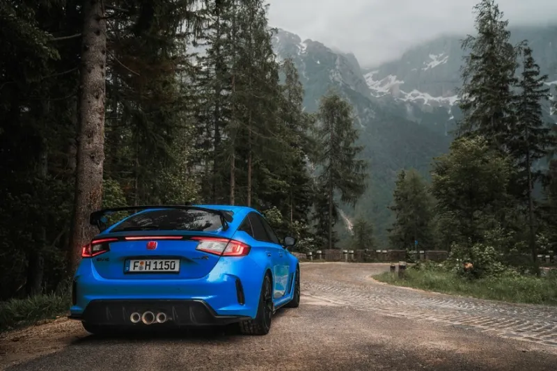 Honda Civic Type R получит детали HRC и появится в США (вариант 7)