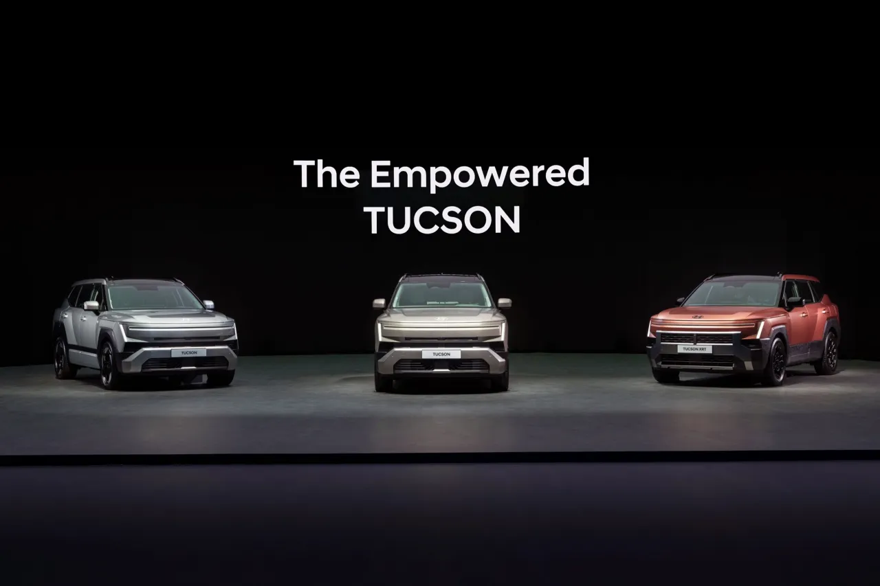Hyundai’s New Tucson Remembers How You Got Into That Tight Parking Bay, And Reverses Itself Out