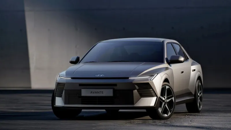  Hyundai Settles With Striking Workers Worried Robots Will Take Their Jobs