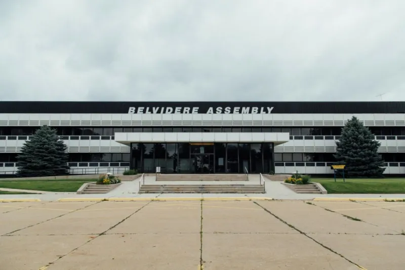 Следующее поколение Jeep Cherokee появится в Америке, производство переходит из Мексики