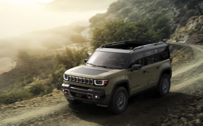 Внешний вид и дизайн передней части Jeep Recon