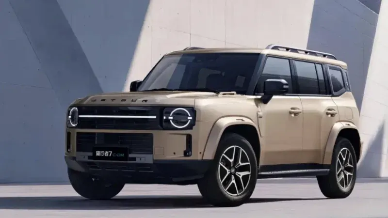 Салон и цифровые дисплеи нового кроссовера Jetour Traveller 7