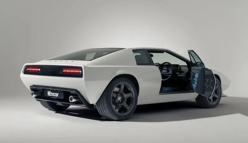 Encor представил Lotus Esprit S1: карбон, мощь и стиль из эры Бондианы