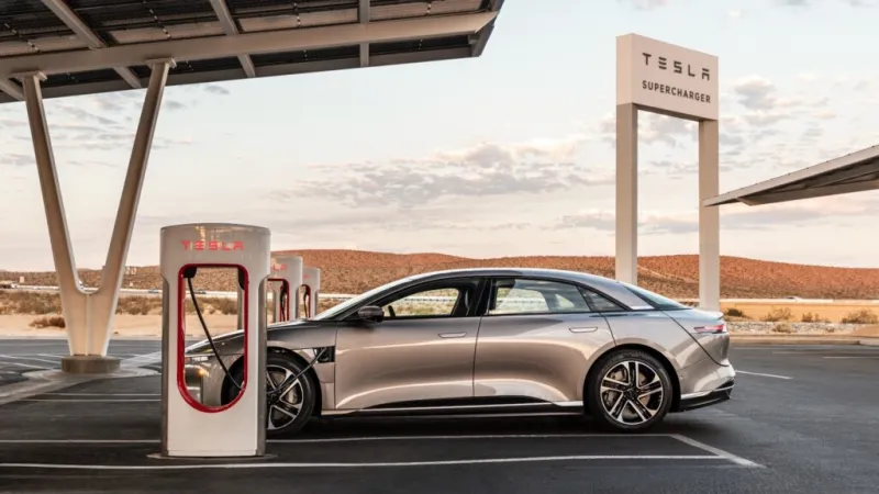 Lucid Air Recall Has Owners Parking Outside While Software Plays Firefighter