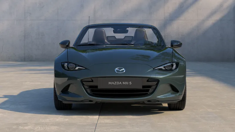 Обновленный японский спорткар Mazda MX-5