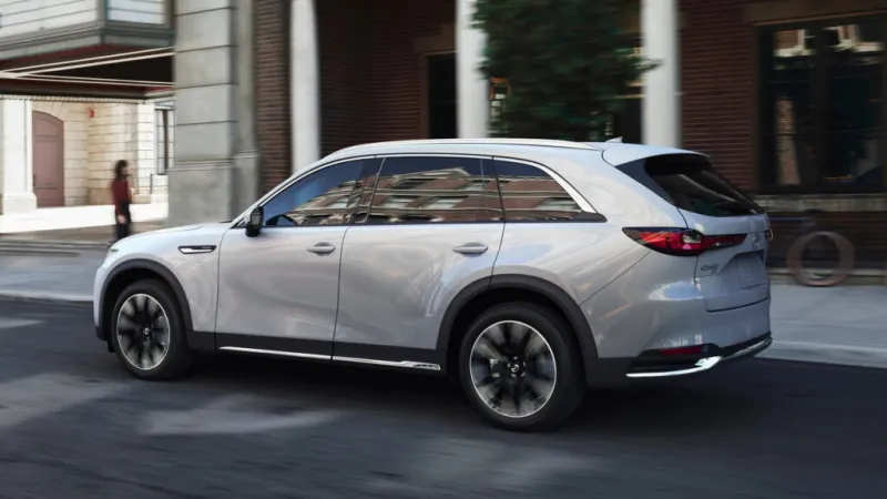 Обновление линейки больших внедорожников Mazda на фоне снижения спроса