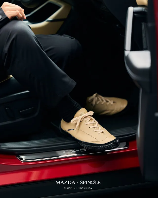 Новая коллекция обуви от Spingle для Mazda