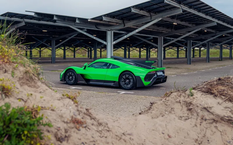 Редкий зелёный AMG One: история одного техобслуживания