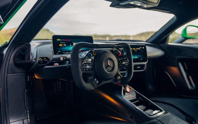Владельцы AMG One: почему большинство не столкнётся с заменой мотора