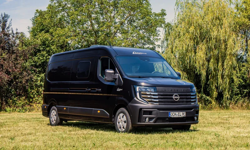 Салон жилого фургона на базе Nissan Interstar-e