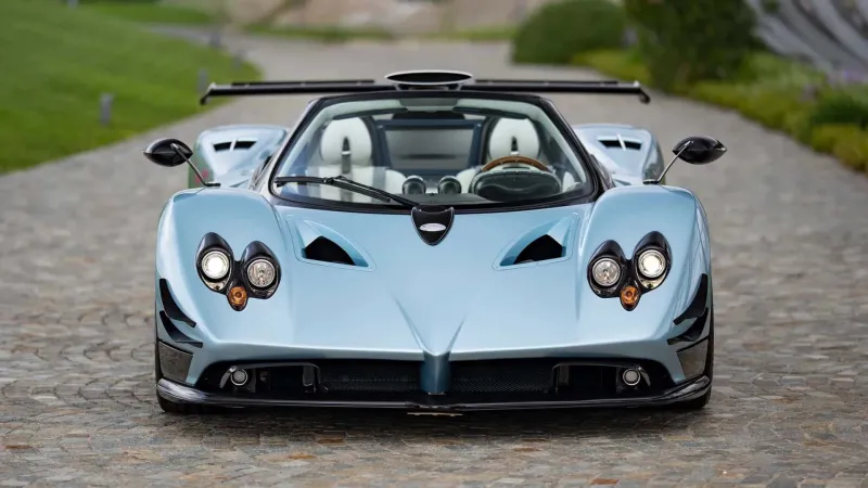 Интерьер Pagani Cervino: роскошь в деталях