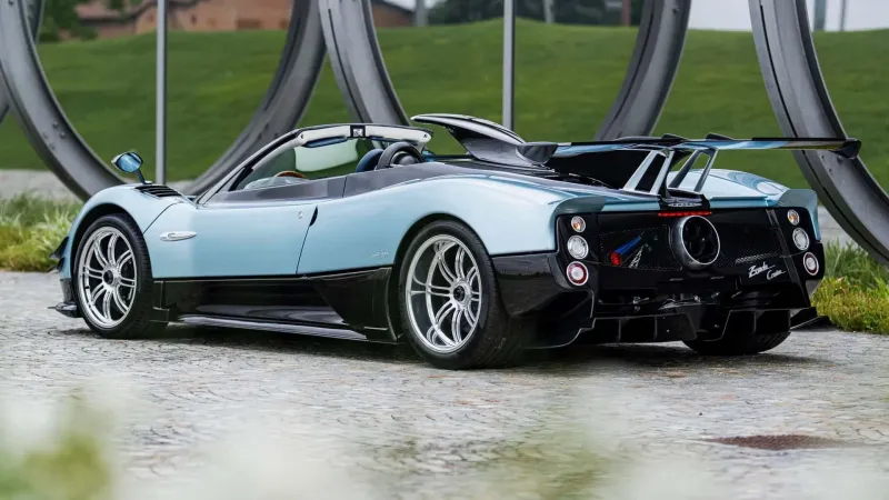 Карбоновые элементы кузова Zonda Cervino