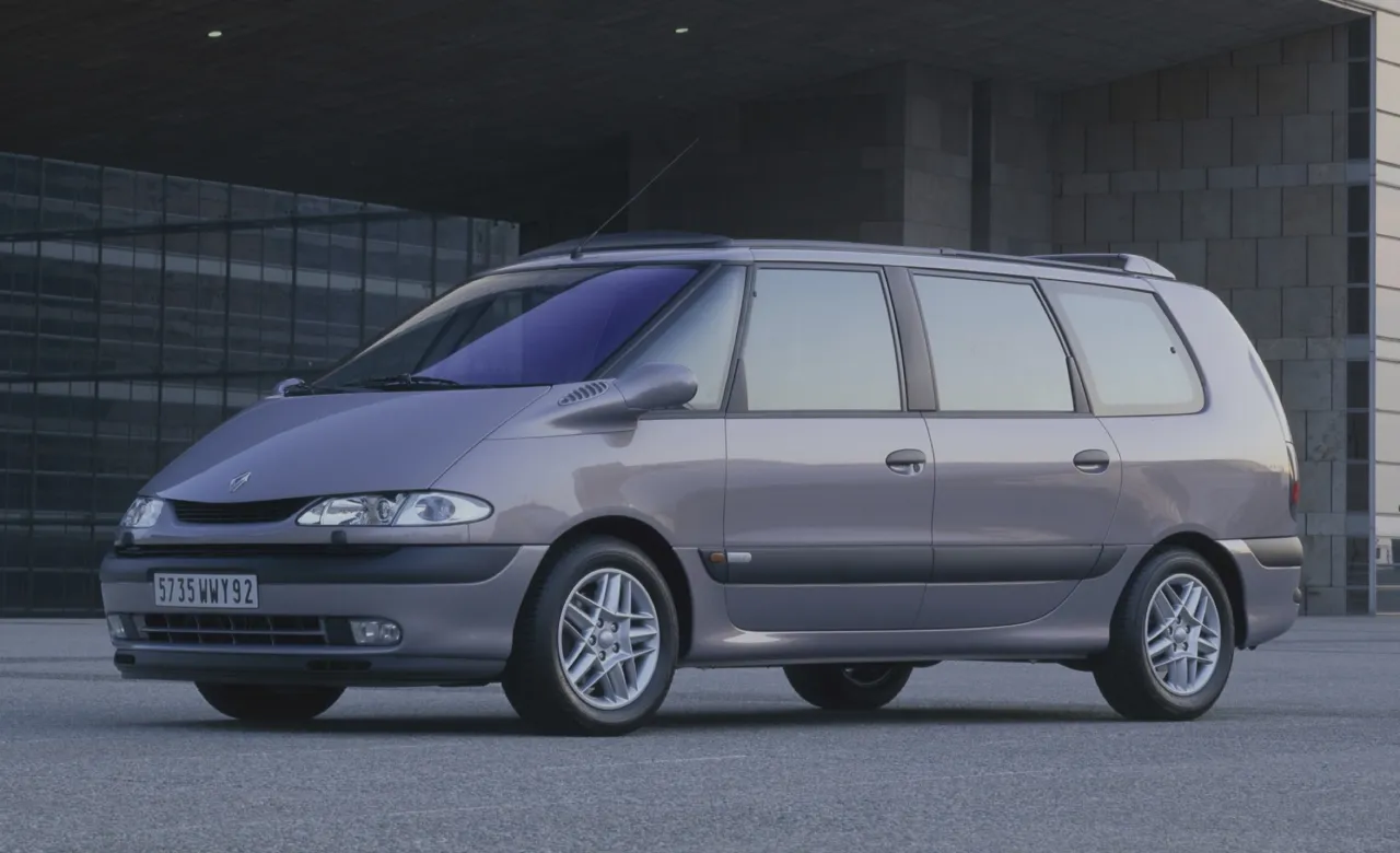 Renault’s E-Space Concept Reboots A Minivan Icon