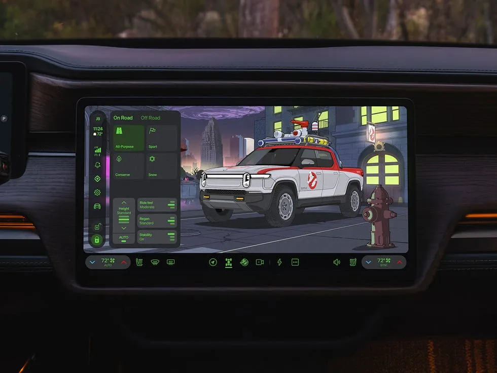 Тематический интерфейс Rivian с персонажами из Ghostbusters