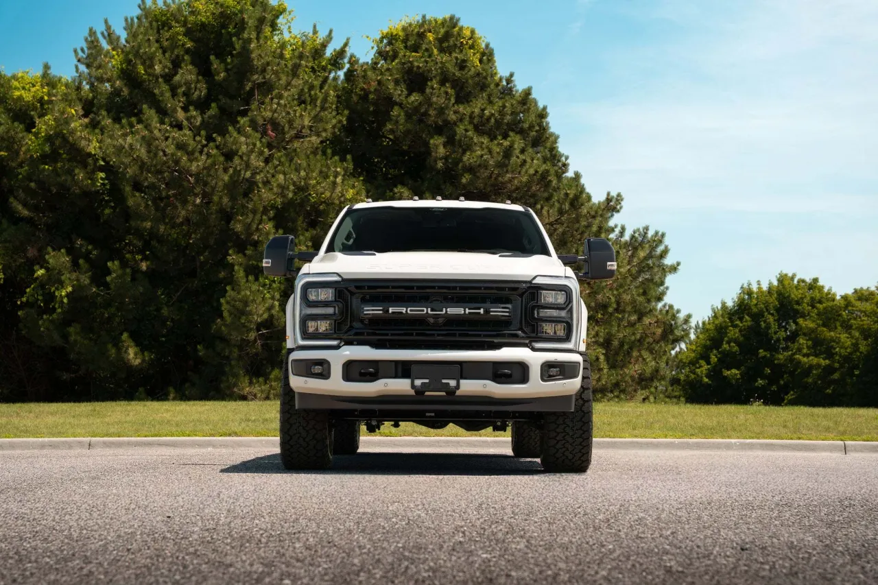 Детальный обзор экстерьера Ford Super Duty в исполнении Roush Performance