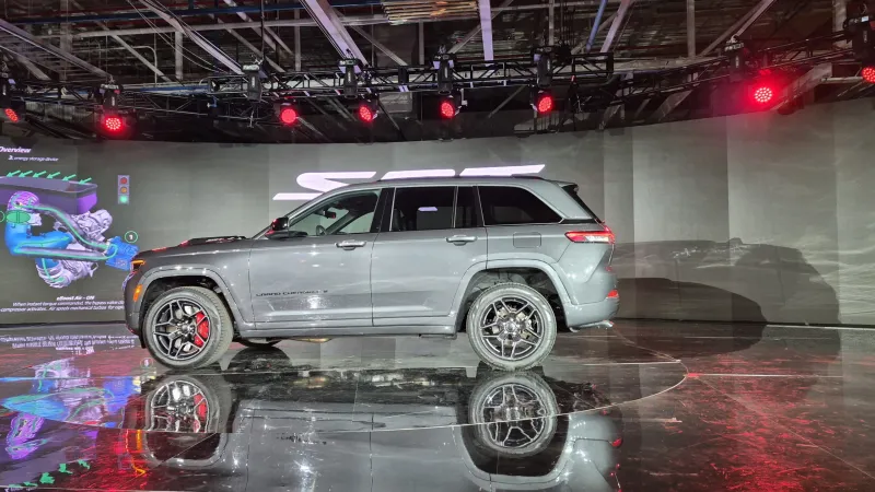 Презентация перспективных автомобильных технологий для будущих спортивных моделей