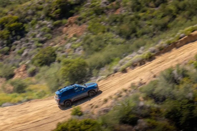 Subaru Forester 2027: внедорожная версия стала на 25% экономичнее