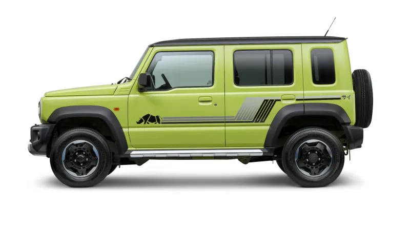 Jimny с фирменным дизайном и стильными деталями экстерьера