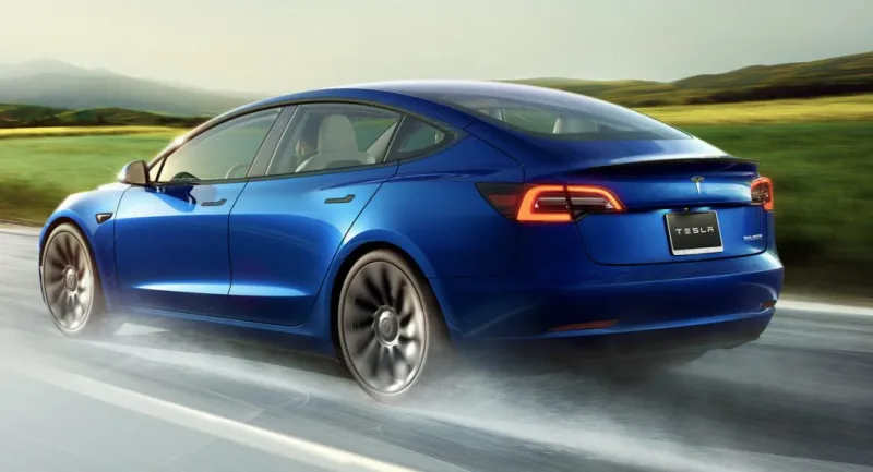 Массовое расследование Tesla: более 150 жалоб на отказ передней подвески