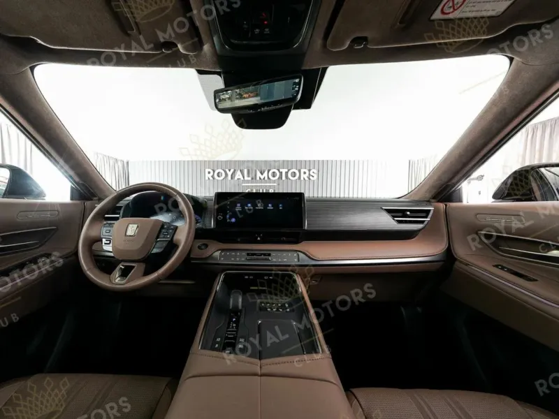 Эксклюзивный черный Toyota Century SUV — обзор предложения на Auto.ru