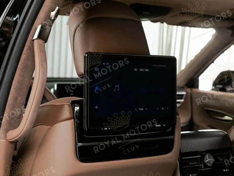 Российские автолюбители оценили Toyota Century SUV дороже британской роскоши