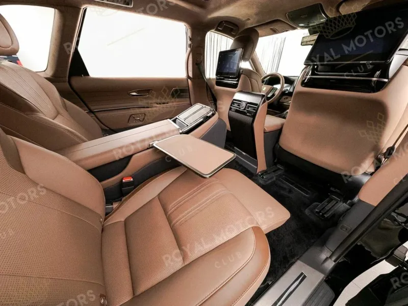 Toyota Century SUV: гибридный внедорожник по цене, сравнимой с Rolls-Royce Cullinan