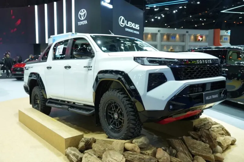 Toyota Hilux Champ: эволюция дизайна с Brabus