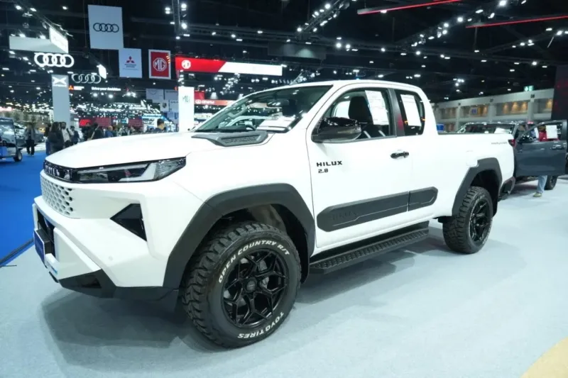Toyota Hilux Champ: пикап, вдохновленный Brabus