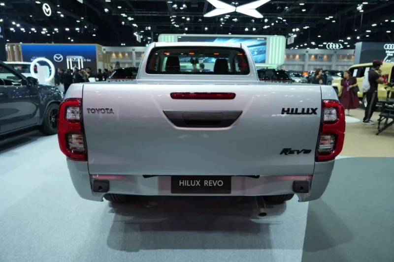 Toyota Hilux Champ: пикап мечты в стиле Brabus