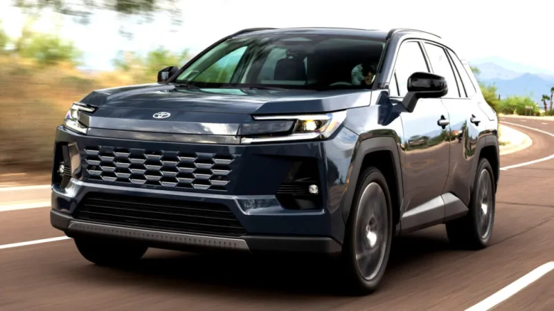 Кроссовер RAV4 пострадал от производственных сокращений из-за войны