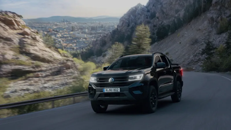 Детали черного стайлинга Volkswagen Amarok Dark Label