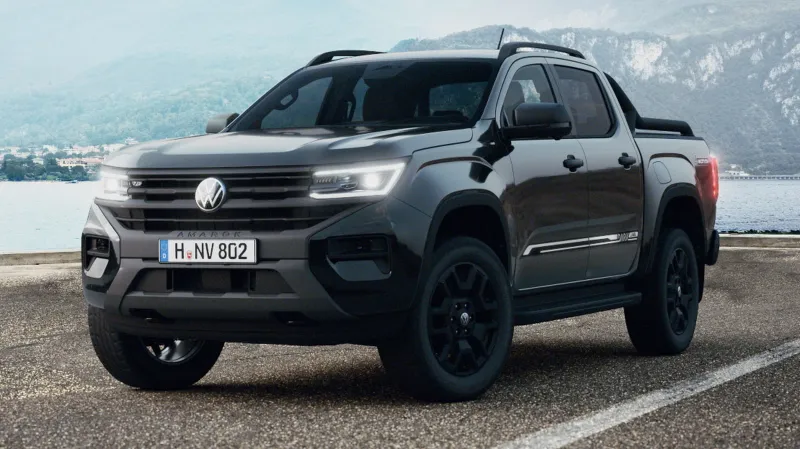 Пикап VW Amarok с черными 20-дюймовыми дисками