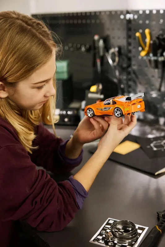 Набор Lego для фанатов «Форсажа»: точная копия машины Брайана
