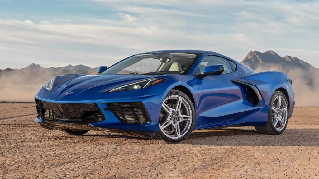 Судебное дело о покупке Chevrolet Corvette с использованием чужих персональных данных и поддельного взноса
