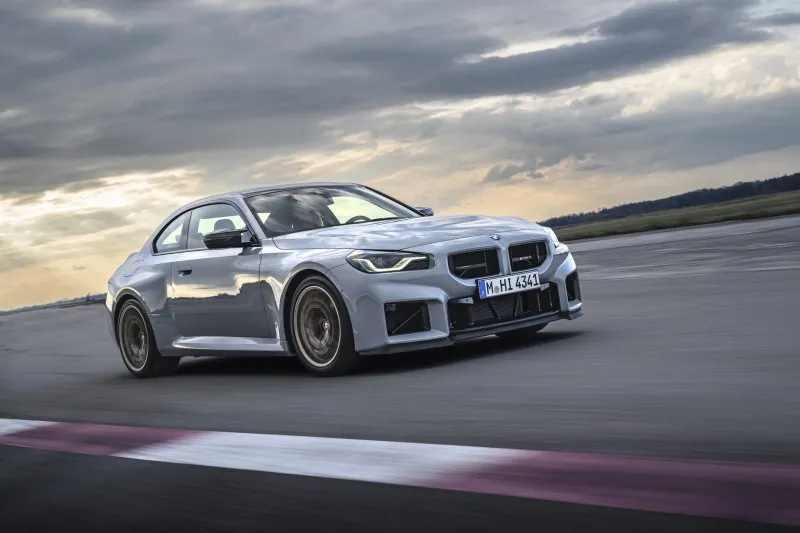 Концептуальный взгляд на мощную модель BMW M2 до 2029 года