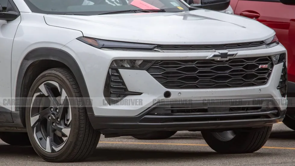 Шпионские снимки нового автомобиля Chevrolet Trax без камуфляжа