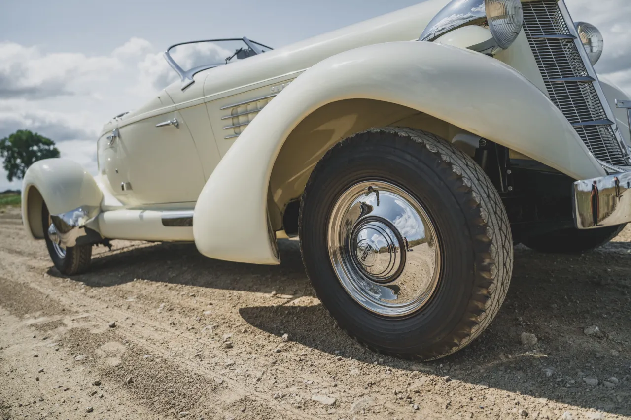 Самый красивый американский Speedster готовится к аукционному продаже