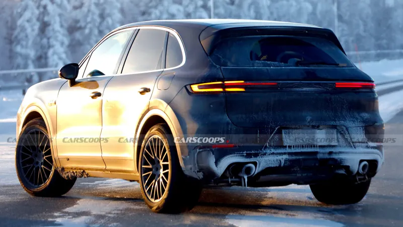 Рестайлинговый кроссовер Porsche Cayenne по-прежнему доступен с ДВС
