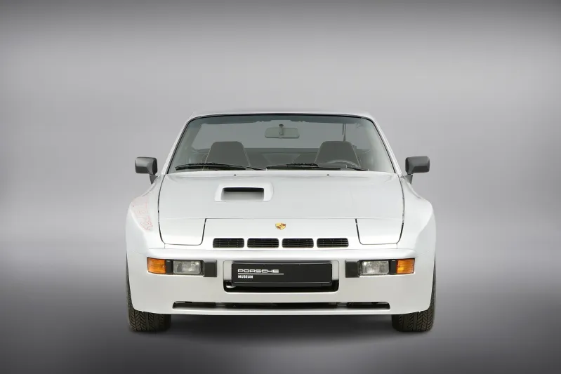 Граффити и искусство 1980-х в экспозиции Porsche