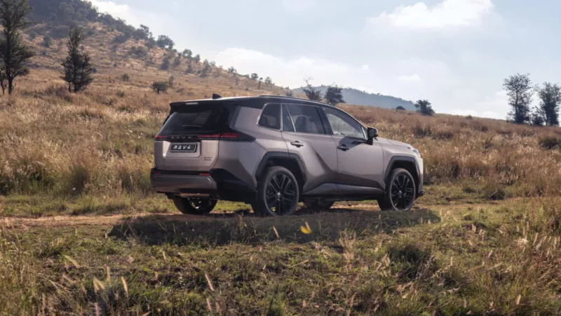 Сравнение ценовой политики Toyota и брендов из КНР