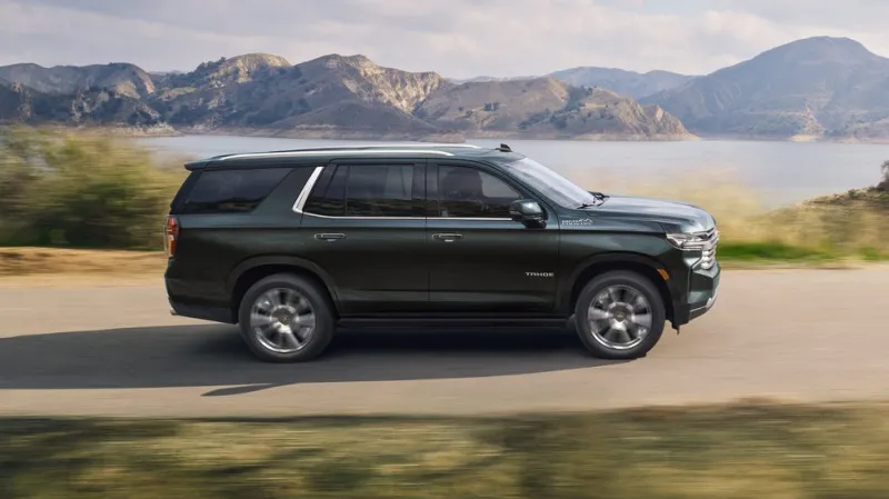 Внедорожник Chevrolet Tahoe High Country модельного ряда 2024 года