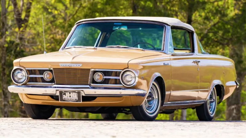 Уникальный прототип Plymouth Barracuda Targa 1964 года с пробегом 52 000 миль