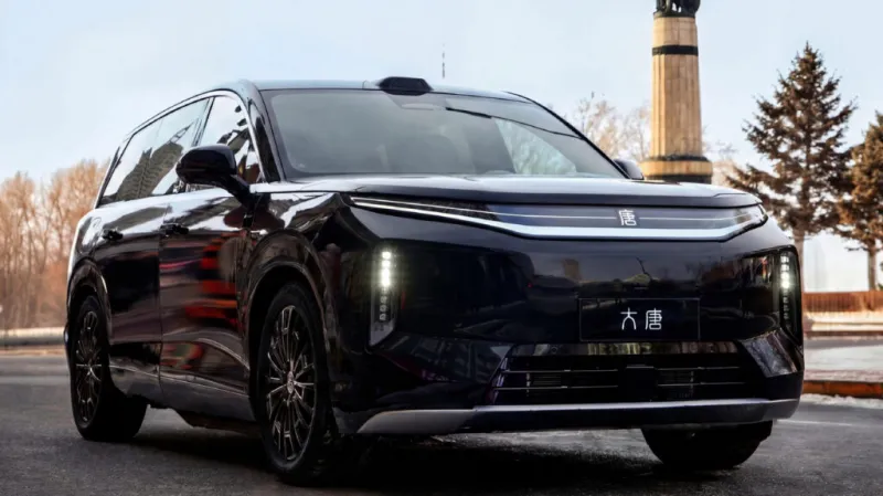  A Solar Sunroof For EVs Is Ready For Mass Production, Just Don’t Expect Miracles